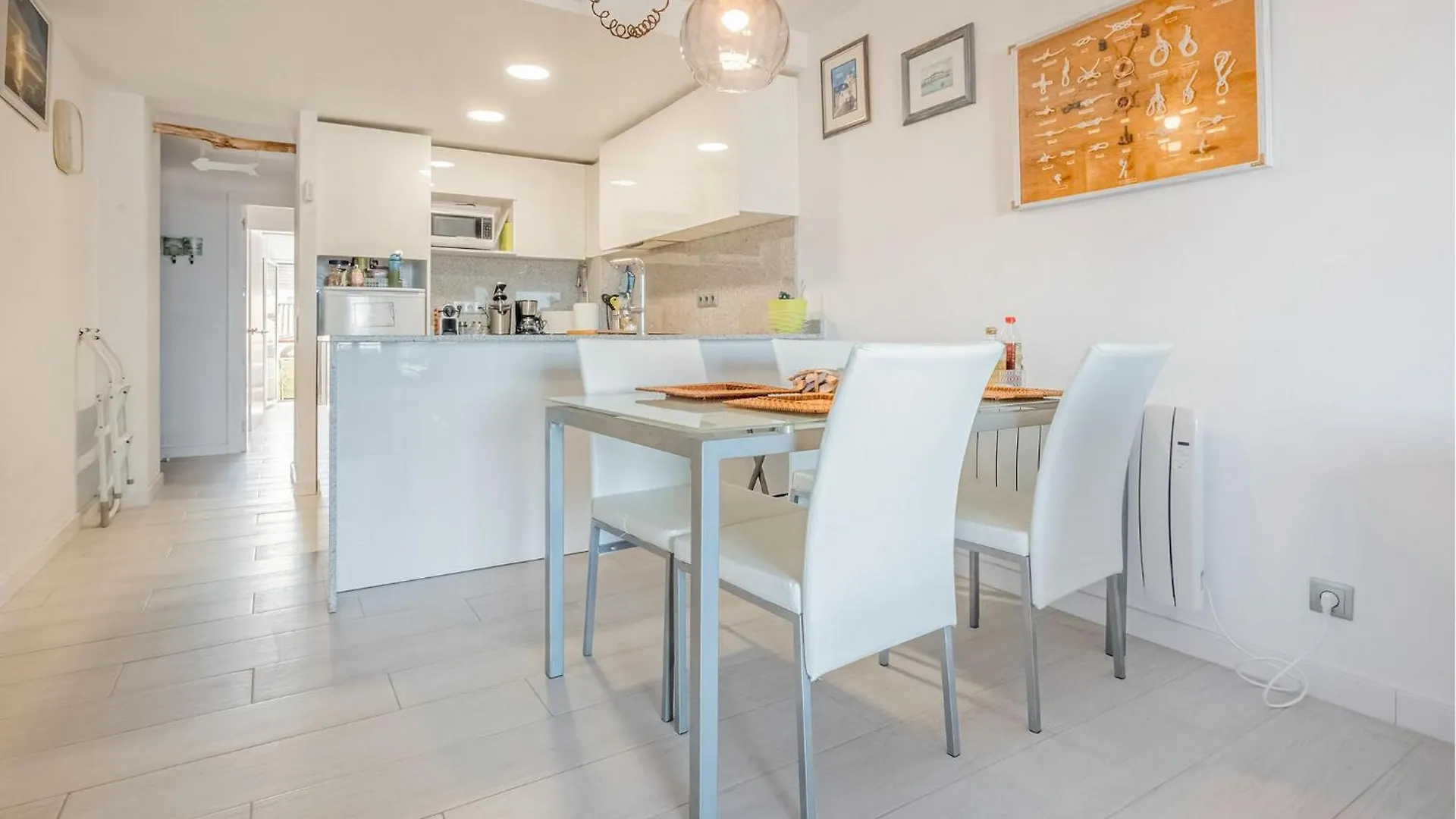 Lovely Apartment In Lescala With Kitchen L'Escala 0*,  Spain